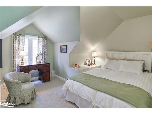 1 & 2-1230 Miriam Drive, Bracebridge, ON - Indoor Photo Showing Bedroom