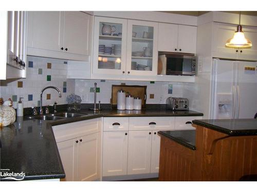 1020 Birch Glen V7. W10 Road, Baysville, ON - Indoor Photo Showing Kitchen With Double Sink