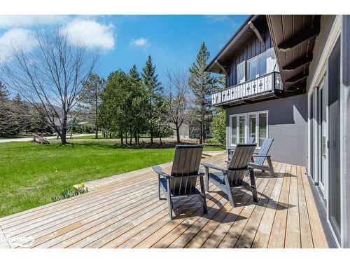 15 Newton Way, Clearview, ON - Outdoor With Deck Patio Veranda With Exterior