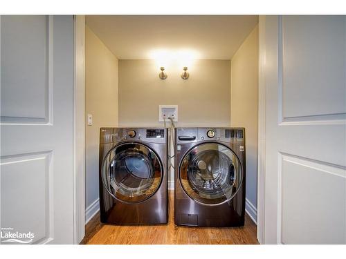 109 Grand Cypress Lane, The Blue Mountains, ON - Indoor Photo Showing Laundry Room