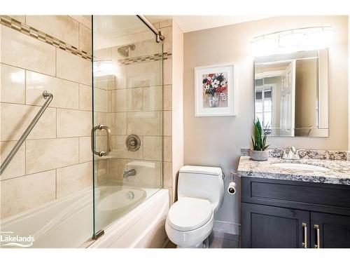 1002-750 Johnston Park Avenue, Collingwood, ON - Indoor Photo Showing Bathroom