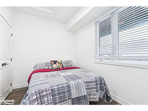 304-10 Beausoleil Lane, The Blue Mountains, ON - Indoor Photo Showing Bedroom