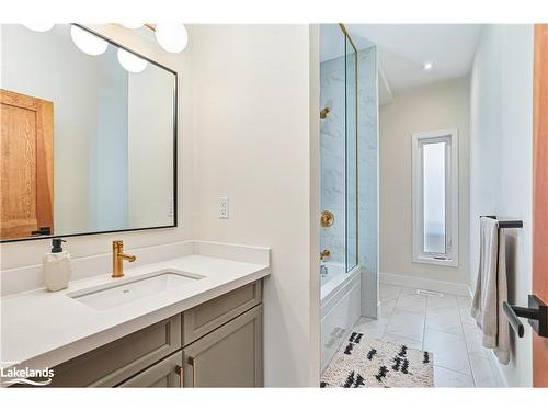 6-107 Alpine Springs Court, The Blue Mountains, ON - Indoor Photo Showing Bathroom