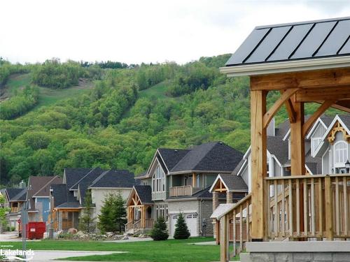 108 Comet Lane, The Blue Mountains, ON - Outdoor With Facade