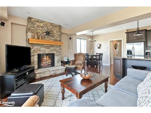 108 Comet Lane, The Blue Mountains, ON - Indoor Photo Showing Living Room With Fireplace