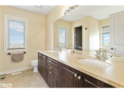 108 Comet Lane, The Blue Mountains, ON - Indoor Photo Showing Bathroom