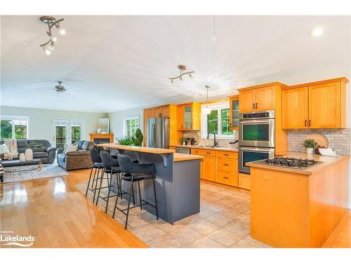 645 River Road E, Wasaga Beach, ON - Indoor Photo Showing Kitchen With Stainless Steel Kitchen