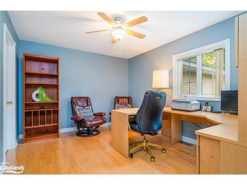 645 River Road E, Wasaga Beach, ON - Indoor Photo Showing Office