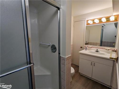 9-83 Victoria Street, Meaford, ON - Indoor Photo Showing Bathroom