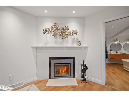 6398 Second Line, Fergus, ON - Indoor Photo Showing Living Room With Fireplace