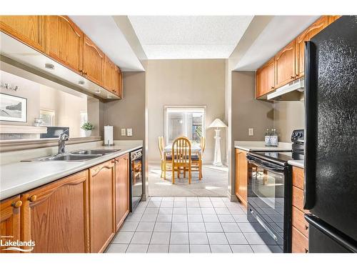 204-169 Jozo Weider Boulevard, The Blue Mountains, ON - Indoor Photo Showing Kitchen With Double Sink