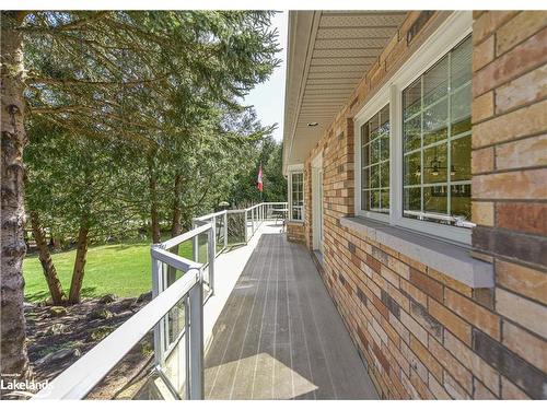 8 Jermey Lane, Oro-Medonte, ON - Outdoor With Deck Patio Veranda With Exterior