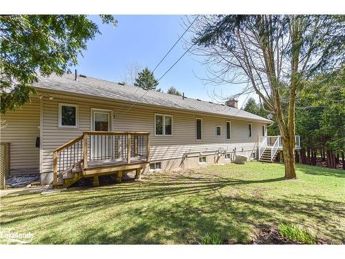 8 Jermey Lane, Oro-Medonte, ON - Outdoor With Deck Patio Veranda