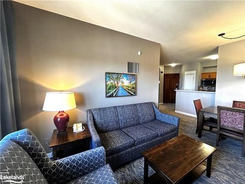 449-156 Jozo Weider Boulevard, The Blue Mountains, ON - Indoor Photo Showing Living Room