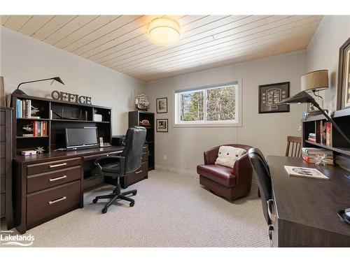 1215 Ronville Road, Dwight, ON - Indoor Photo Showing Office