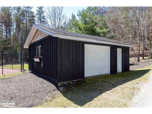 1215 Ronville Road, Dwight, ON - Outdoor