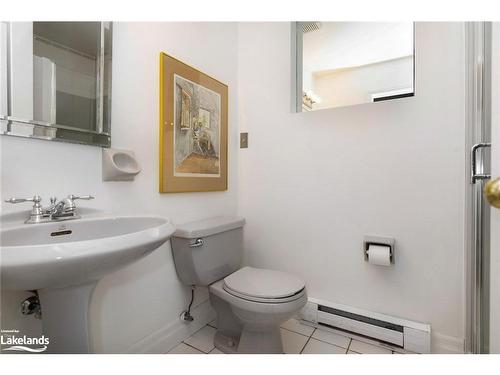49 Madeline Drive, Collingwood, ON - Indoor Photo Showing Bathroom