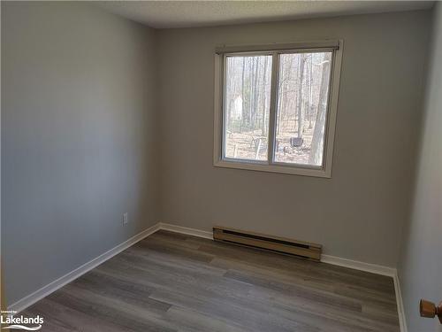 152 Wolfe Trail, Tiny Twp, ON - Indoor Photo Showing Other Room