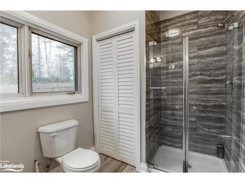 97 Forest Harbour Parkway, Waubaushene, ON - Indoor Photo Showing Bathroom
