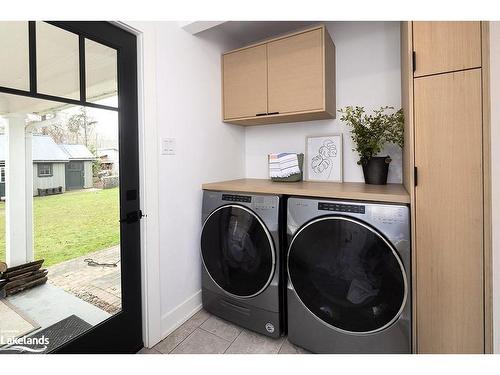 87 Trowbridge Street, Meaford, ON - Indoor Photo Showing Laundry Room