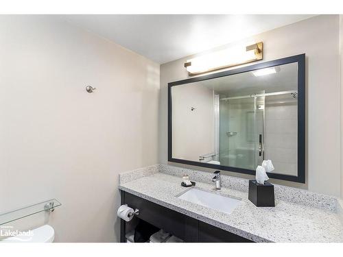 326-152 Jozo Weider Boulevard, The Blue Mountains, ON - Indoor Photo Showing Bathroom
