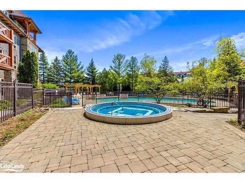 326-152 Jozo Weider Boulevard, The Blue Mountains, ON - Outdoor With In Ground Pool