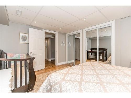 585 Deer Lake Road, Port Sydney, ON - Indoor Photo Showing Bedroom