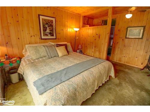5178 Aspdin Road, Rosseau, ON - Indoor Photo Showing Bedroom