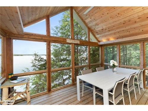 29 Island 26Lm, Gravenhurst, ON - Indoor Photo Showing Kitchen