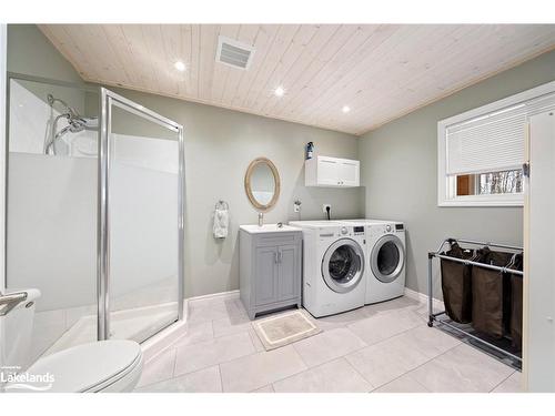 36 Beaver Trail, Mcdougall, ON - Indoor Photo Showing Laundry Room