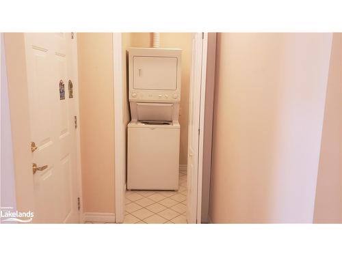 57-275 Huron Street, Stayner, ON - Indoor Photo Showing Laundry Room