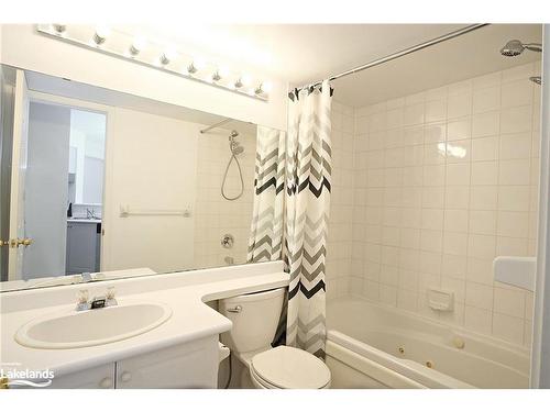 707 Johnston Park Avenue, Collingwood, ON - Indoor Photo Showing Bathroom