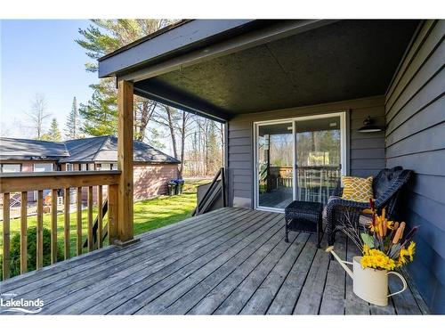 40 Duffy Drive, Waubaushene, ON - Outdoor With Deck Patio Veranda With Exterior