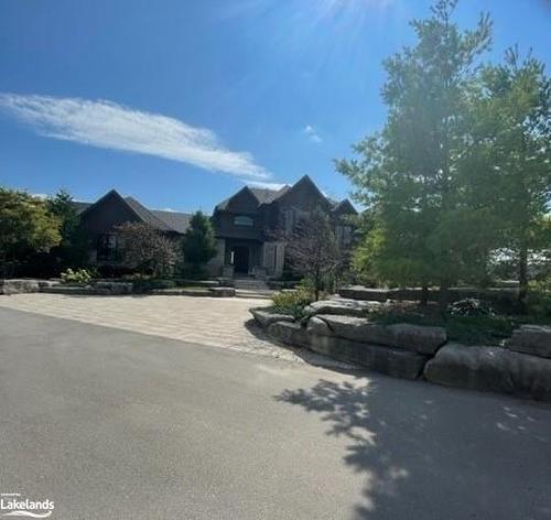 12 Windrose Valley Boulevard, Clearview, ON - Outdoor