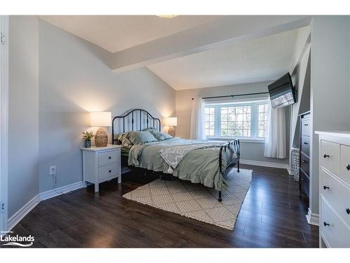 641 Bay Street, Midland, ON - Indoor Photo Showing Bedroom