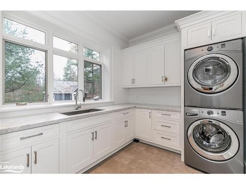 36-1033 Rossclair Road, Port Carling, ON - Indoor Photo Showing Laundry Room