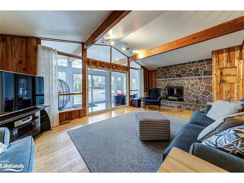 7 Fredrick Avenue, Tiny, ON - Indoor Photo Showing Living Room With Fireplace