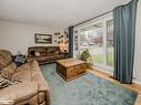 775 Sarah Street, Gravenhurst, ON  - Indoor Photo Showing Living Room 