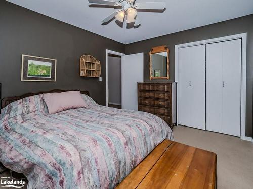 775 Sarah Street, Gravenhurst, ON - Indoor Photo Showing Bedroom
