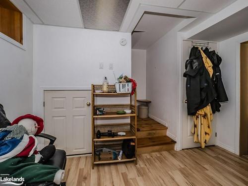 775 Sarah Street, Gravenhurst, ON - Indoor Photo Showing Other Room
