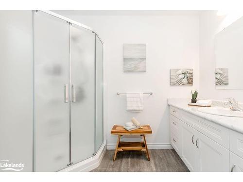 126 28Th Street N, Wasaga Beach, ON - Indoor Photo Showing Bathroom