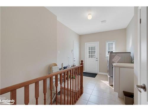 42 Maple Drive, Wasaga Beach, ON - Indoor Photo Showing Other Room