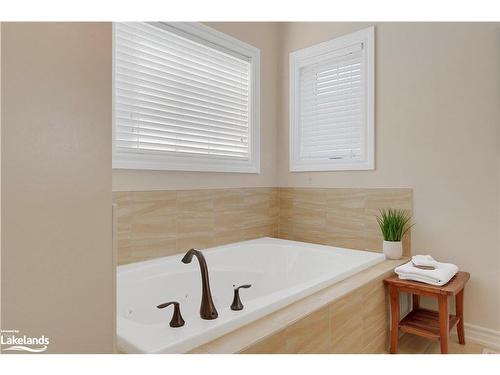 42 Maple Drive, Wasaga Beach, ON - Indoor Photo Showing Bathroom