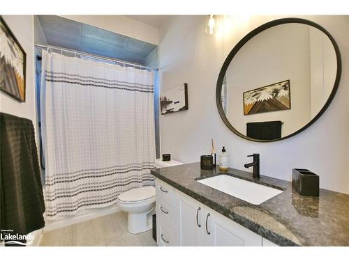 117 Tekiah Road, The Blue Mountains, ON - Indoor Photo Showing Bathroom