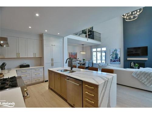 117 Tekiah Road, The Blue Mountains, ON - Indoor Photo Showing Kitchen With Double Sink