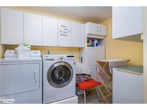 30 Illinois Crescent, Wasaga Beach, ON - Indoor Photo Showing Laundry Room