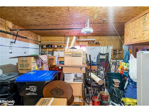 30 Illinois Crescent, Wasaga Beach, ON - Indoor Photo Showing Garage
