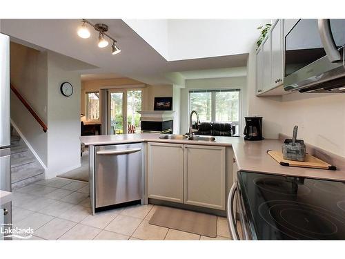 28 Barker Boulevard, Collingwood, ON - Indoor Photo Showing Kitchen With Double Sink