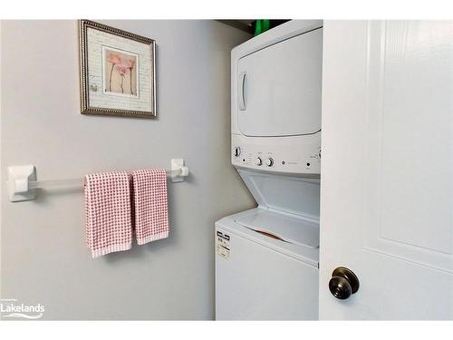 28 Barker Boulevard, Collingwood, ON - Indoor Photo Showing Laundry Room