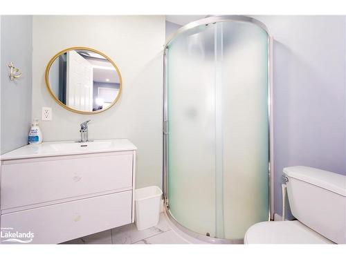 4A + B Starratt Road, Burk'S Falls, ON - Indoor Photo Showing Bathroom